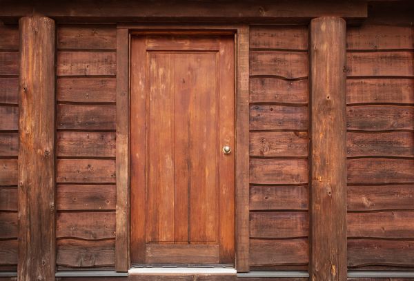 Log Cabin Siding Installation in Missouri City