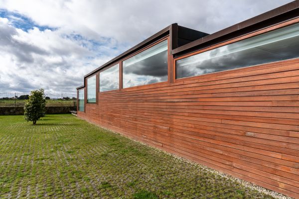 Cost of Wood Cladding Service in Missouri City