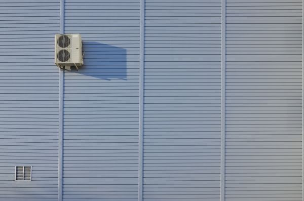 Flat Metal Siding Installation in Missouri City