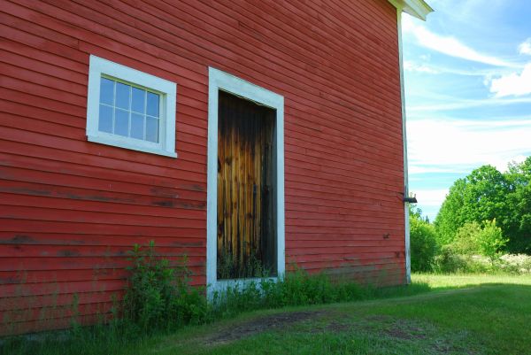 Wood Barn Siding Installation in Missouri City