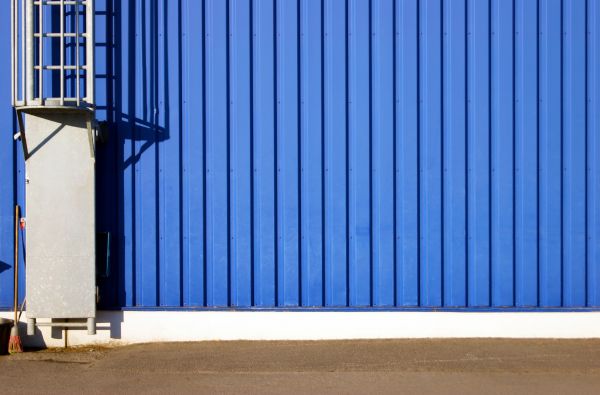 Ribbed Metal Siding Repair in Missouri City